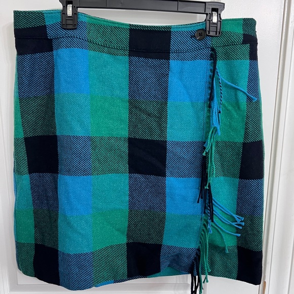 Talbots Dresses & Skirts - Talbots Blue and Green Wrap Skirt Knee-Length Casual - Like New Worn Twice